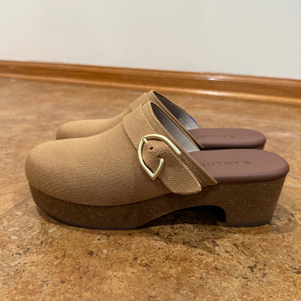 Rothys The Classic Clog Tan Platform Buckle Knit Shoes Womens Sz 9.5 NWOB Staple - Picture 4 of 9